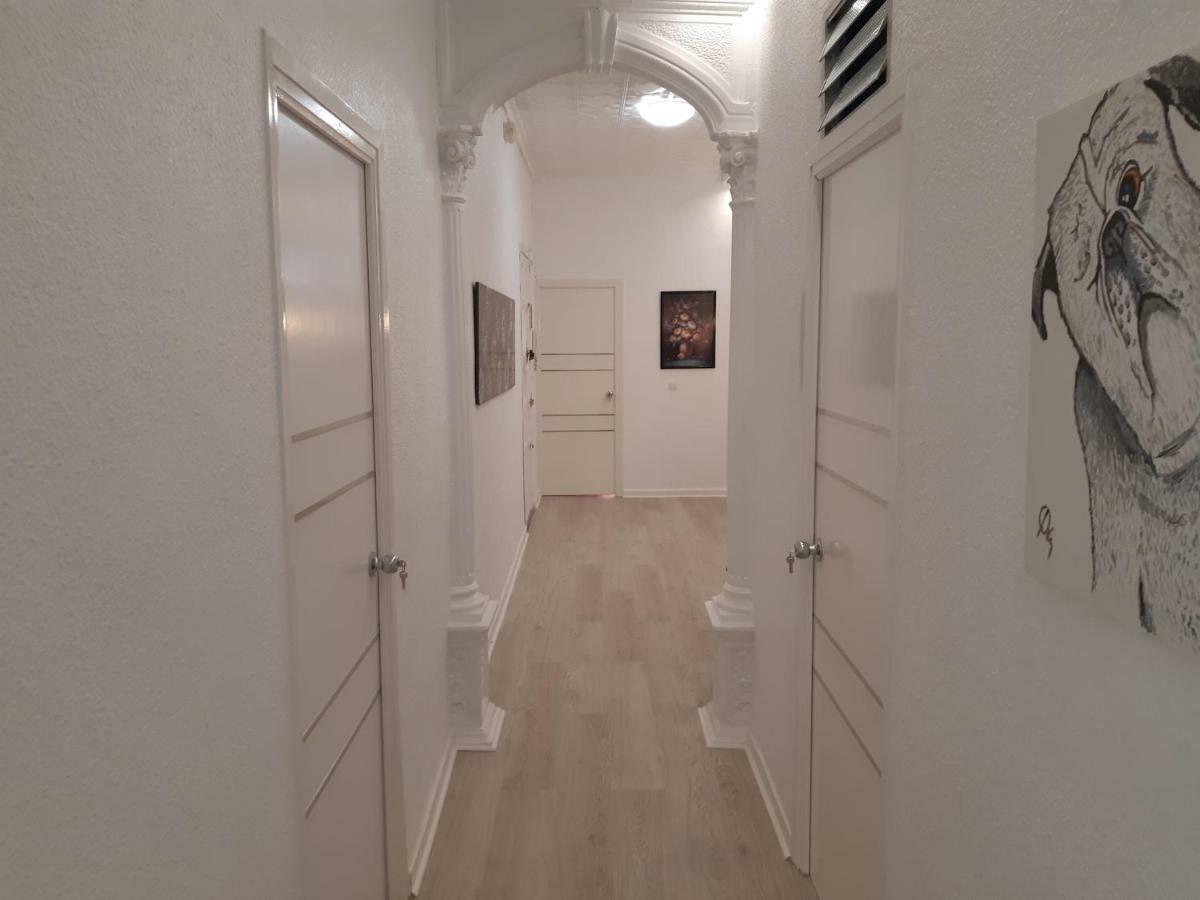 Wonderful Apartment In The Center By The Sea Alicante Bagian luar foto